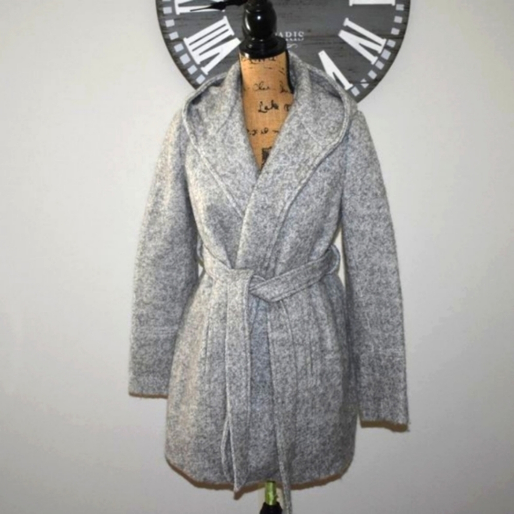Motherhood maternity wool winter coat | Hooded Boucle wrap jacket